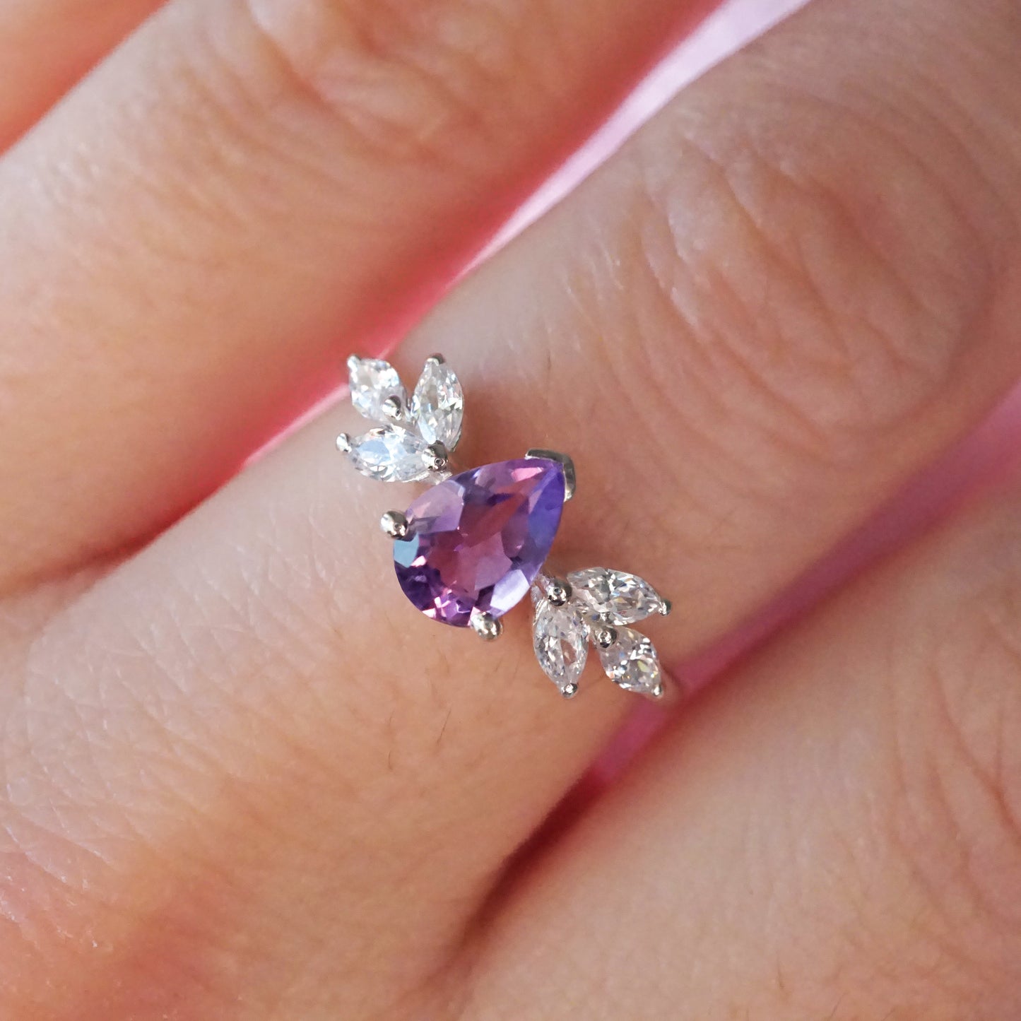 Sophia Ring - Amethyst and White Topaz