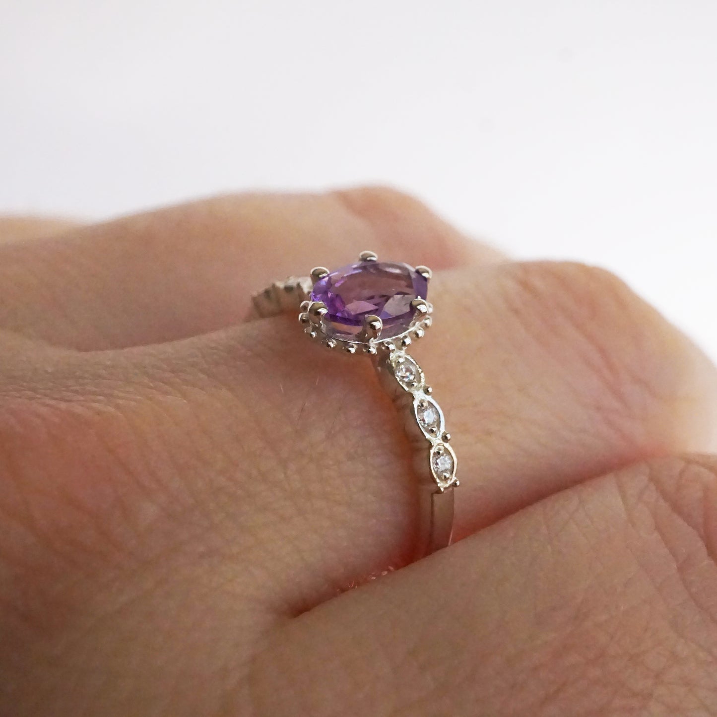 Juliet Ring - Amethyst and White Topaz